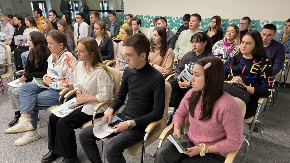 В лагере «Волга» проходят образовательные мероприятия для клубов молодых избирателей Республики Татарстан 