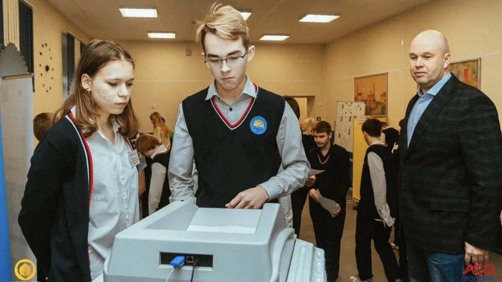 Реализация Всероссийской программы «Ученическое самоуправление» в Ленинградской области